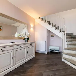 https://villa-matilde-sanremo.hotelitalianriviera.com